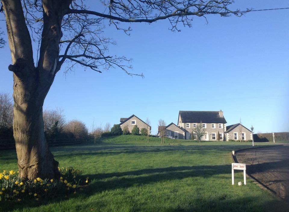 Deeside Manor Bed & Breakfast Stabannan Exterior photo